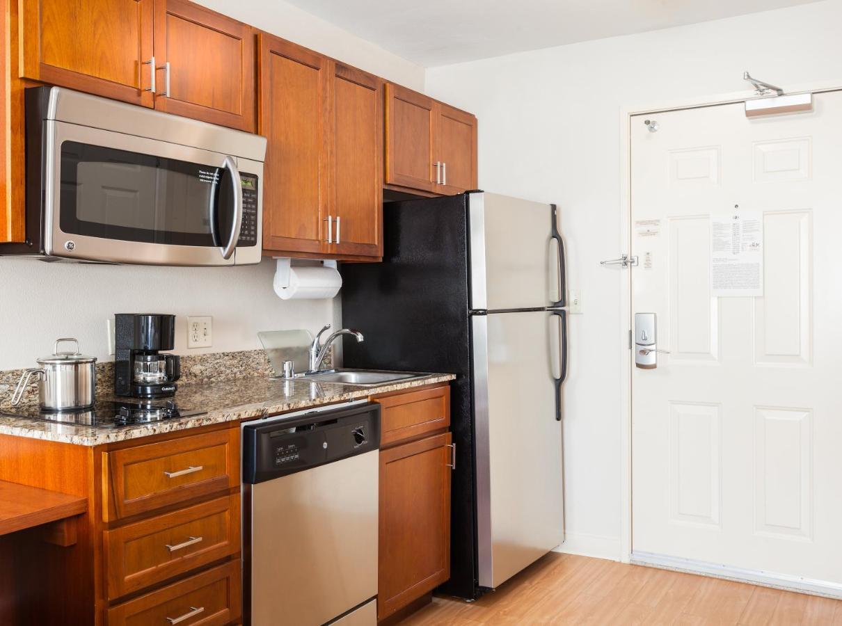 Candlewood Suites El Paso By Ihg Sunrise Acres Exteriör bild