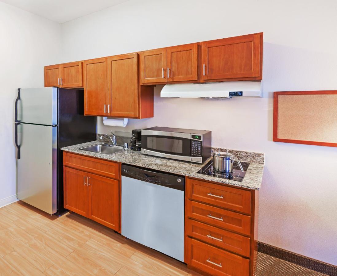 Candlewood Suites El Paso By Ihg Sunrise Acres Exteriör bild